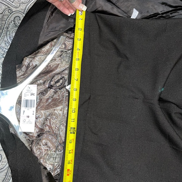 Le Suit sz 10 NWT New with tags- never worn - Picture 6 of 13